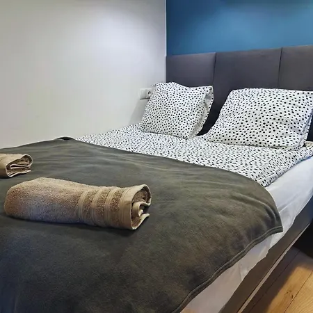 The Goose House By Mc *