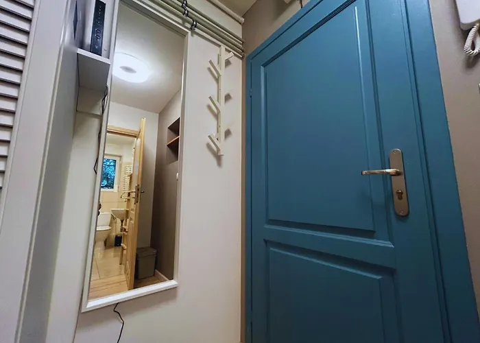 The Goose House By Mc